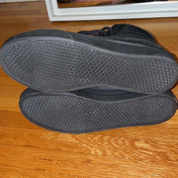 VANS: NEW: black on black canvas sk8 - HI women 7 - Picture 9 of 11